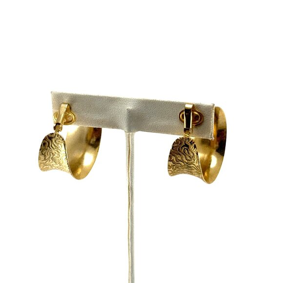 Vintage Textured Gold Tone Wide Hoop Clip-On Earrings Bold Statement Jewelry - Picture 6 of 9